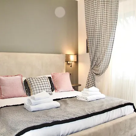 Xcross Garbatella Guest house *
