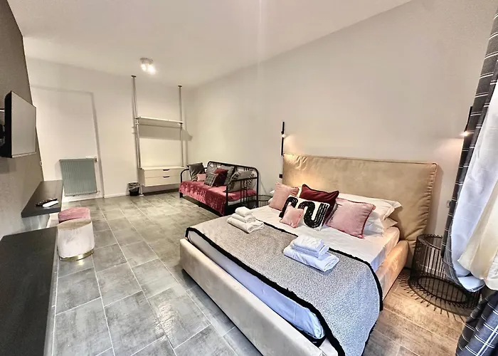 Xcross Garbatella 3*