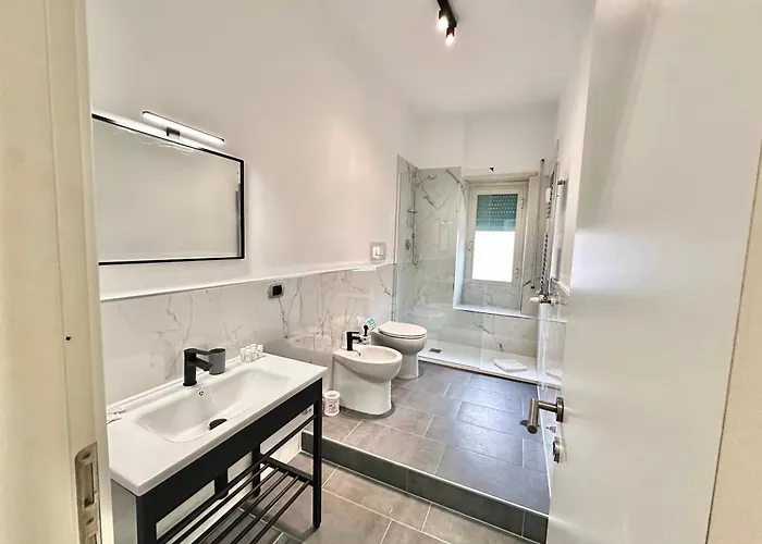 Xcross Garbatella Konukevi 3*