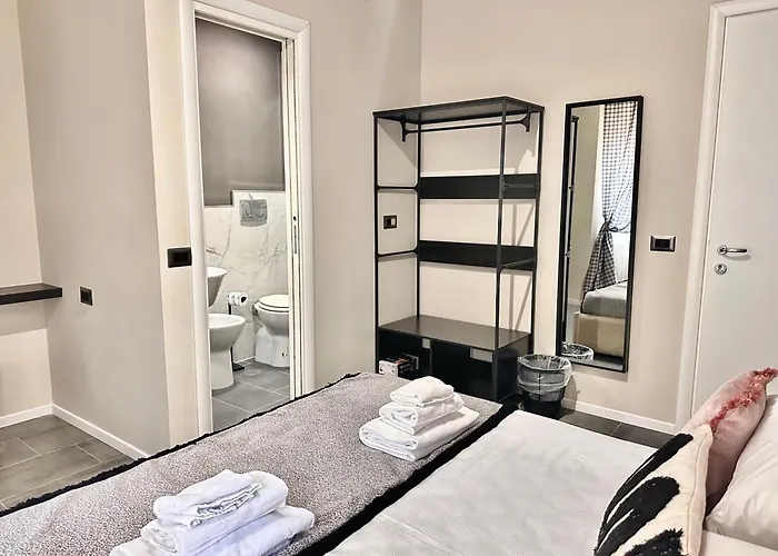 Xcross Garbatella Konukevi 3*