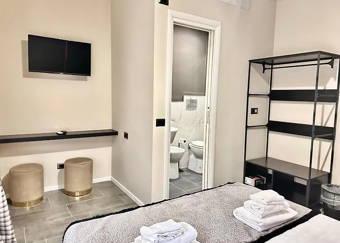 Xcross Garbatella Konukevi Roma